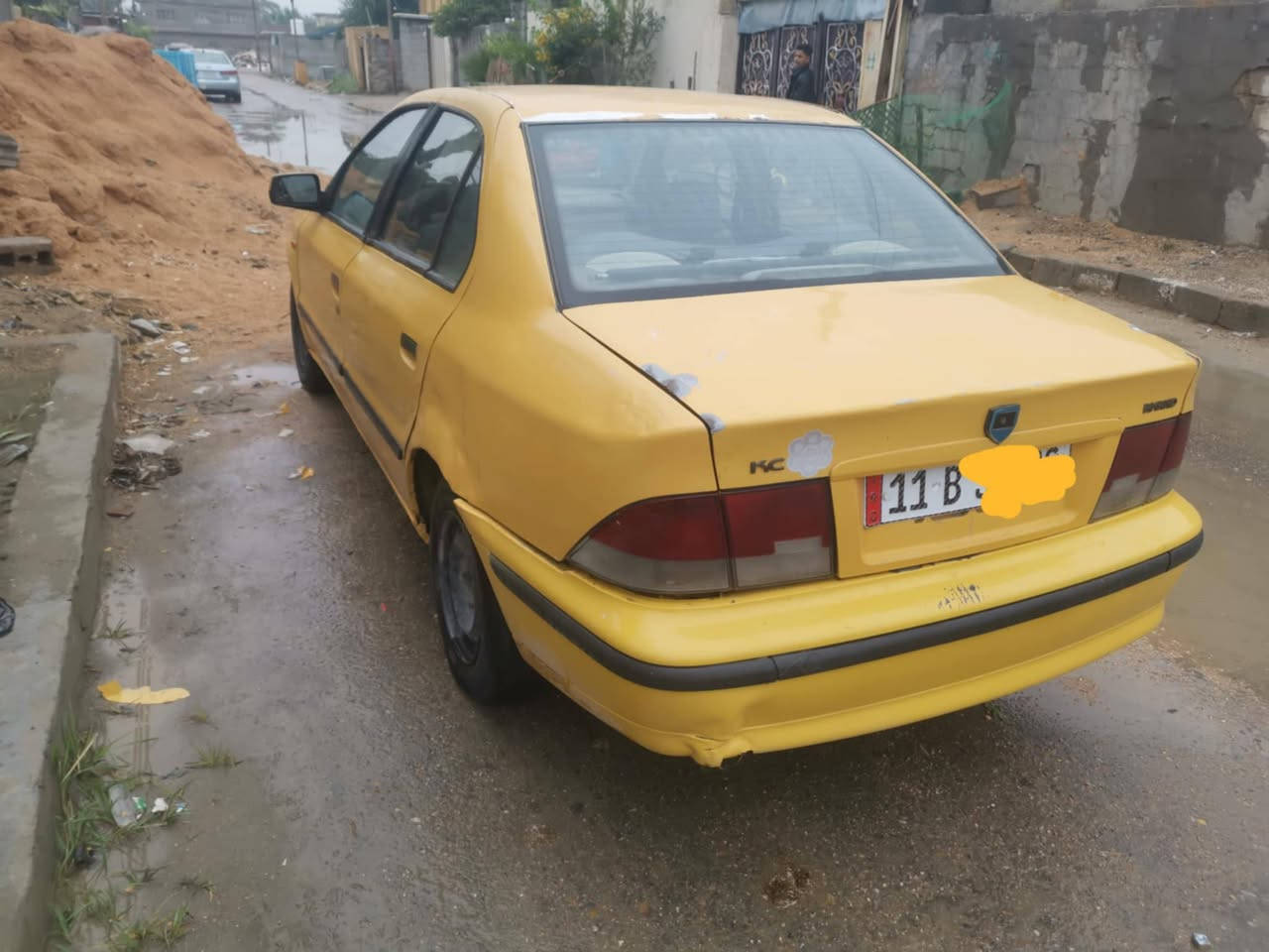 السلام عليكم 
عندي سمند للبيع 2011
كير ومكينه وكهربائيات وتبريد مكفولات 
صدر نظيف 
تايرات نظيفات 
داخلها نظيف 
كشرها نظيف بس يرادله بعض الترتيبات البسيطة
ترايك للبصرة 
مكينه وكير بلاديات انطي بيهن ضمان 
السيارة باسمي 
مصفره هيئه وغرامات 
شرط بنفس اليوم اسويلك عقد مروري 
رقم انكليزي 
السعر 32 وبيها مجال بسيط 
او المراوس بسيارة اوتوماتيك 
مكاني بابل الاسكندريه/ الحصوة 
متواجد عالفيس او الاتصال على رقم 
*********** 
الرقم بيه واتساب
