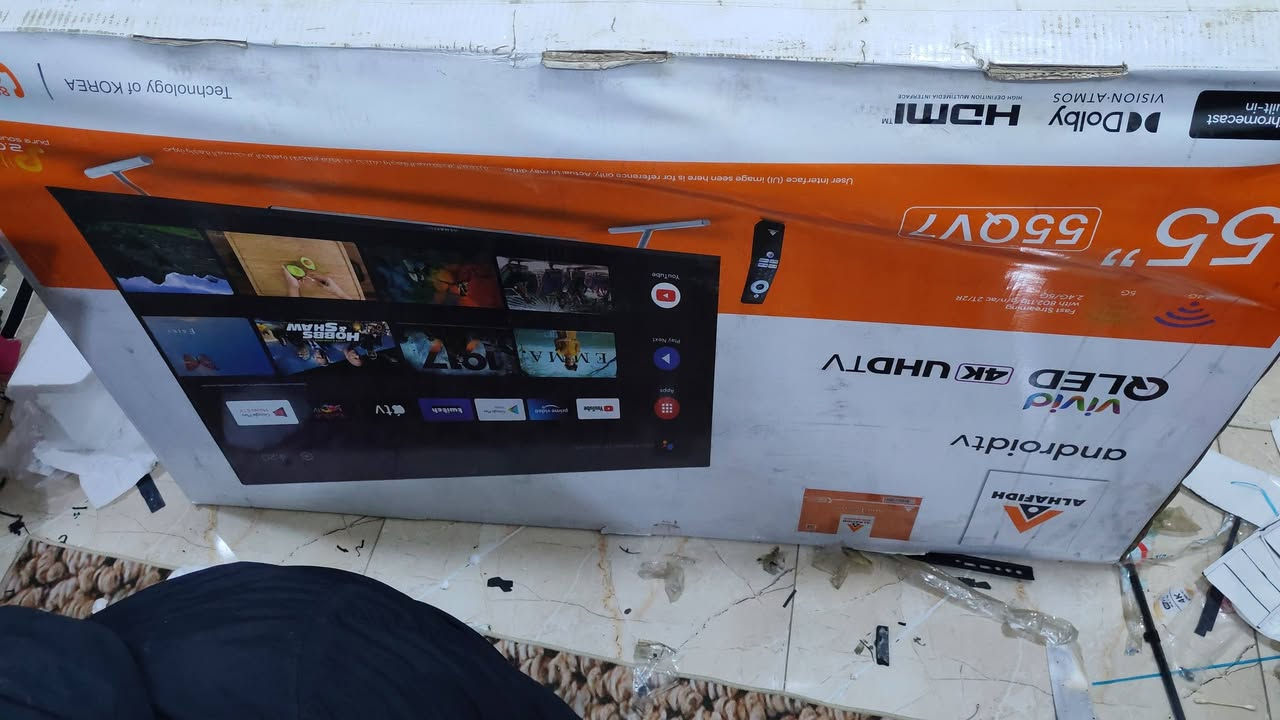 علمن الشاشه جديد لوك بلجيس
كرت ضمان 6 اشهر
شاشه حجم 55 نقص رجلين فقط 
نوع الحافظ اصلي
كوكل
4K حقيقي
بدقه 2160
120 هرتز
ناطقه
سعر 350 الف
مكاني بغداد مدينه الصدر قطاع 49
*********** هاتف واتساب
