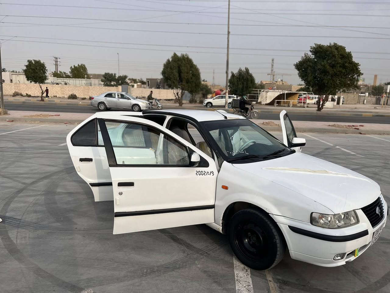 سلام عليكم 🖐🏼
📌سمند موديل 2011
السياره باسمي شرط تحويل ثاني يوم 🫆
📌مكفوله السياره 
سياره جاهزه من كلشي 🤍
تبريد ثلج ❄️
📌الكشنات سوتهن قبل يومين 
📌بطاين جدد 
📌يدة كير رياضي 
📌مكينه كير كفاله 
📌ملاحظه : مكينه بيه نضوح دهن شي قليل 
📌رقم بابل الدولي
📌مكاني نجف 
السعر 54 ورقه وبيه مجال بسيط 🤍
للتواصل☎️ ( *********** )
