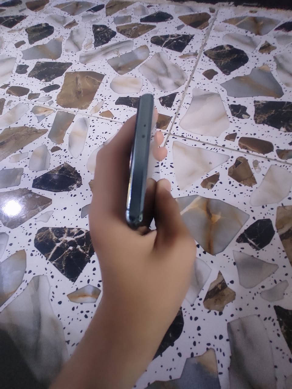هونر اكس 9 a فايف جي 
نضيف فقط فطور بل لمس مامثر شي 
فول 
ذاكره 256 رام 16 
ببجي 60 فريم سلس 
كاميرات طبع 
سعر 175 بي مجال حك جيتك فقط


**إذا كنت صاحب هذا الإعلان وتريد حذفه لأي سبب، رجاءا أرسل رسالة إلى الدعم الفني**