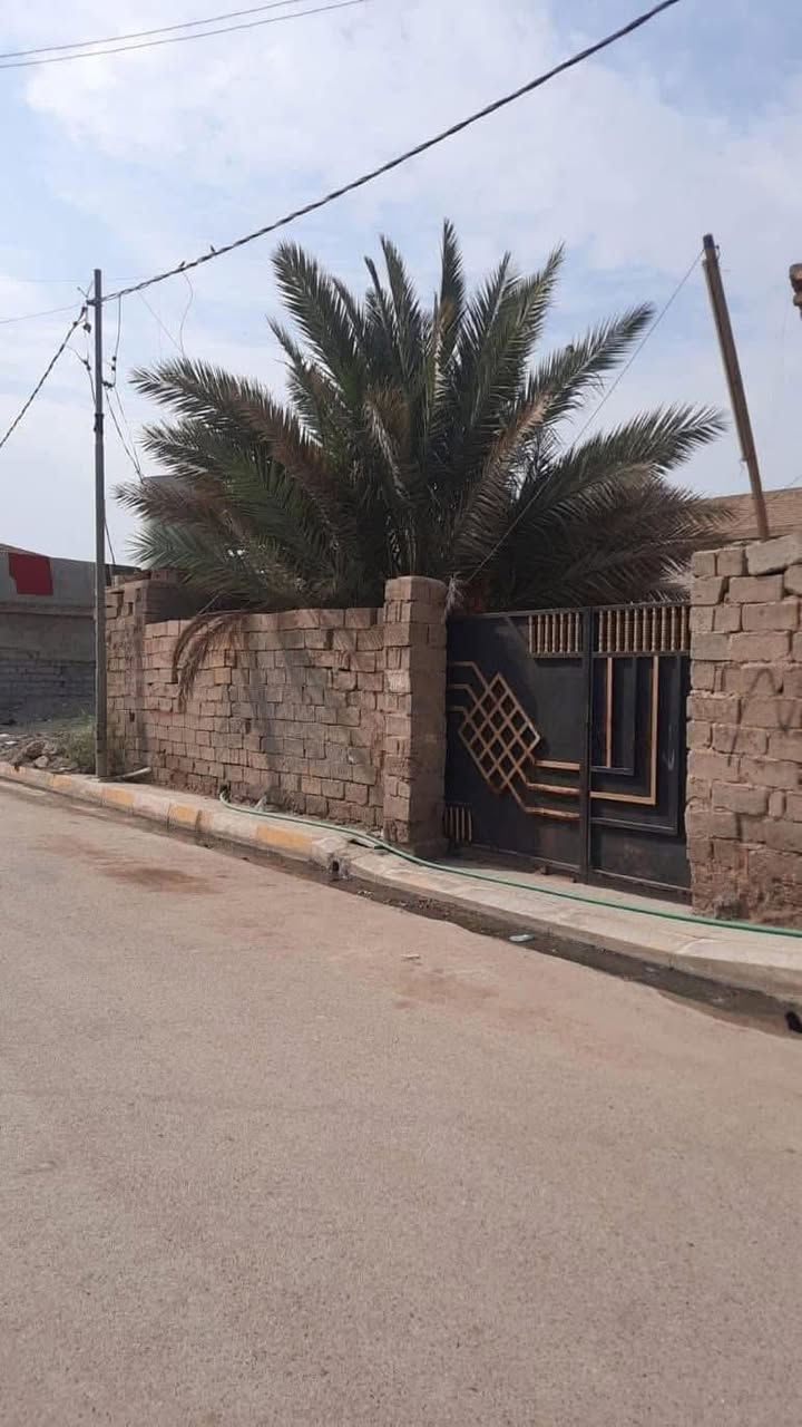 ⭕️تسلسل:1076 
🟢 قطعة ارض سكنية للبيع في الفلوجة حي الجولان قرب افران تبارك ومتوسطة ام المساجد 

📍نوع الملك : طابو صرف سند
📍المساحة : 217 م٢
📍واجهة : 11 م والنزال : 19,72 م

✳️سعر البيع للعقار : ١١٥ مليون دينار مع المجال 

🟢مكتب دجلة الهندسي للعقارات حي الجولان قرب صناعة الجولان للسيارات مجاور سوبر ماركت الهلال
للاستفسار الاتصال
*********** واتساب واتصال
‏‭لاصتاو باستاو *********** 
***********

‏
