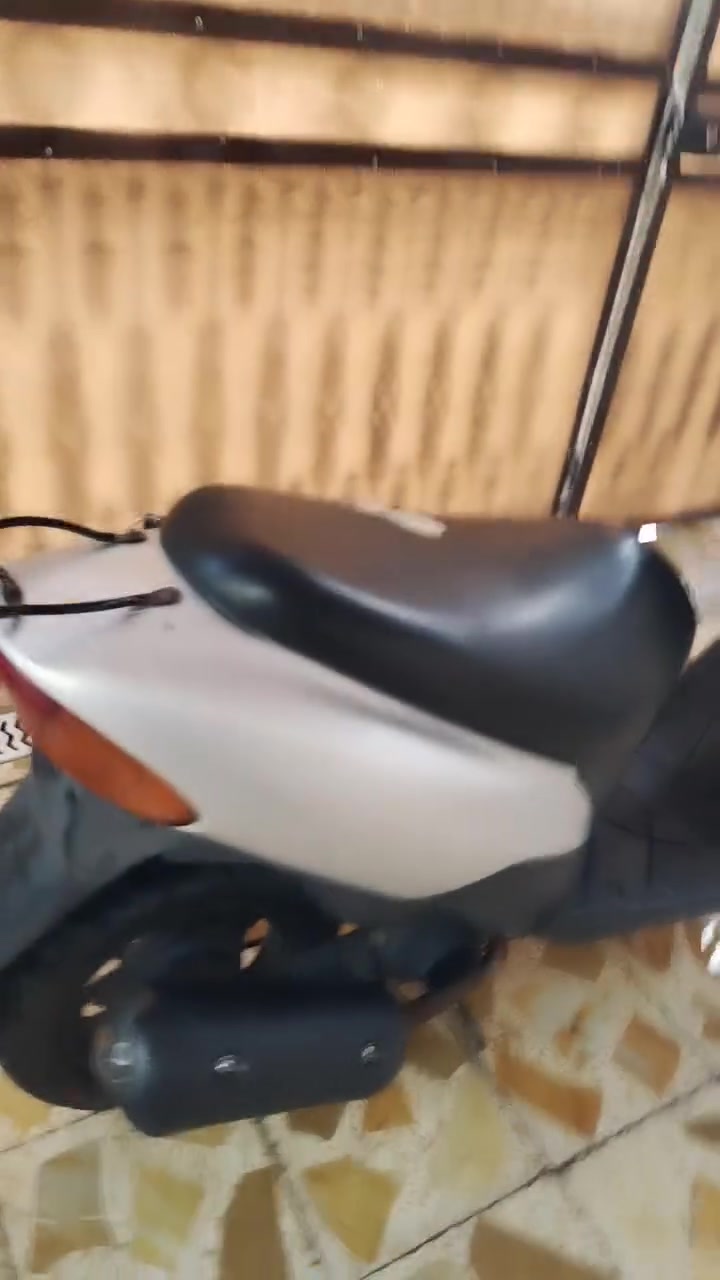 سلام عليكم دراجه ساسوكي رياضي للبيع دراجه ما متعوبه صارله ٨ أشهر من طالعه من الوكيل ما مفتوحه أوراق بيه كهربيات شغاله مكينه ناعمه سعره ٥٠٠ وبيه مجال للطيبين


**إذا كنت صاحب هذا الإعلان وتريد حذفه لأي سبب، رجاءا أرسل رسالة إلى الدعم الفني**
