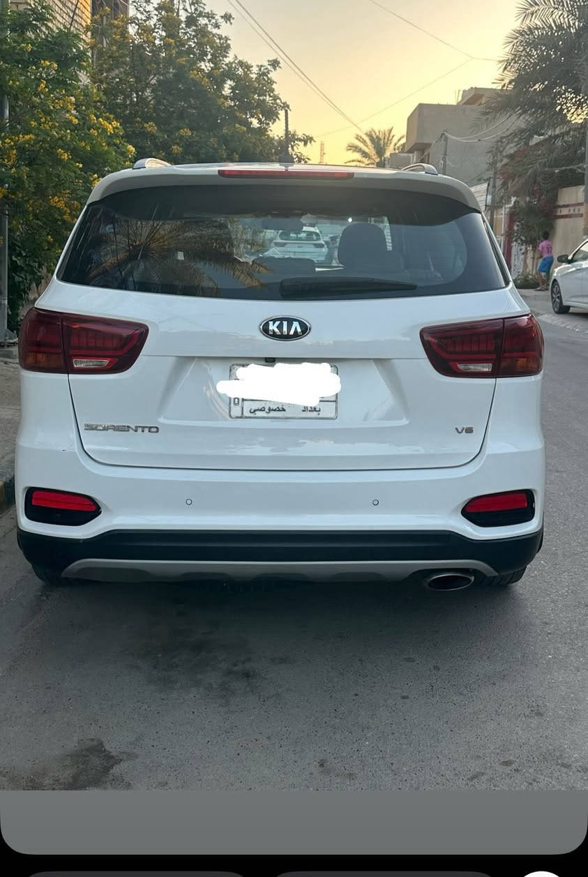 كيا سورنتو خليجي بانوراما 6 سلندر كشنات جلد 7 راكب رقم بغداد للاستفسار خاص او على الرقم ***********

