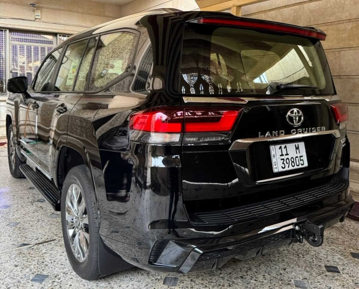 السلام عليكم
تيوتا لاندكروز GXR لمتدد خليجي زيرو فل مواصفات 2024 رقم بغداد للبيع فقط تحويل مباشر باسم المشتري
انتبه
السيارة زيرو غير مستعملة 0كم فطيم وكالة الإمارات مطابقة للمواصفات القياسية لمجلس التعاون الخليجي 
السعر
71,900 $ ٧١٩ ورقة مستلم سنوية وهزه جديدة ولوحات ثاني يوم تحويل ارخص سعر وبالخير على المشتري

فتحة سقف سلايد بصمة تشغيل عن بعد شاشة كبيرة لمس نفكيشن كاميرا خلفية دوارة من أصل ٤ كاميرات تحكمات فل بالستيرن وكروز سرعة بلوتوث وحاكية ٨ ايرباك شاحن موبايل واير ليس داخل صاج دشبول ديجيتال ثلاجة وسطية تبريد شاشة لمس ثلاث قطع 7 راكب كشنات جلد اصلي وتبريد كشنات ٢ كرسي كهرباء هاند بريك بصمة مانع انزلاق وانحدار اوتو هولد فور ويل برده خلفية للحقائق فتح وغلق الصندوق كهرباء وذكي اشارة بالمري وغلق كهرباء وترحيب حساس أمامي وخلفي اصلي وحساس اطارات وحساس مطر انارة اوتو زنون ولد نهاري زنون بالشباك الأمامي بك لايت لد انارة ليزرية بالتكم شاشات أصلية بالكشنات زراك لايت سستم صوت
ABS  AUX  USB  GPS
2 بصمة تشغيل عن بعد ٥ ويل كب حجم 20 استيل محرك 6 سلندر حجم 4000 تنفس طبيعي كير اوتوماتيك والشراي يتصل على رقمي مع تحياتي
***********
بغداد الكرخ
