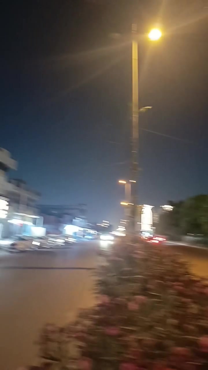 صالونات ليلى مراد ***********
الفرع الأول السيديه شارع الخيزران مجاور مطعم فرايدچكن الطابق1 
الفرع الثاني حي العامل مقابل بانزين خانه
