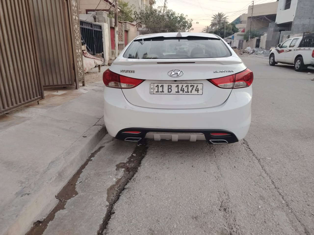 السلام عليكم الانترا 2013خليجي 1800السونار مرفق بالمنشور الاتصال او واتساب ***********
