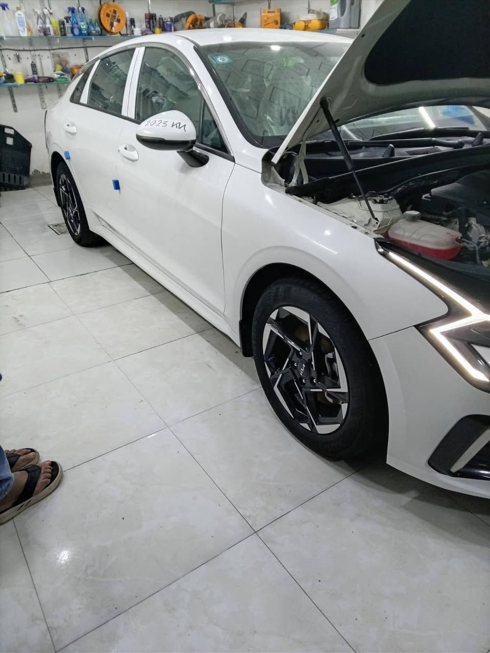 السلام عليكم
كي فايف خليجي موديل2025

حجم المحرك 2505
ماشيه 39 
السعر 220

كفاله عامه عده بارد بسيط كلش باب العبري 

مكان السياره ناصريه حي الحسين للاستفسار ***********
