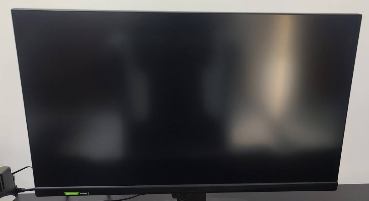 السلام عليكم
Msi
4k
نظافه 99%

س 400

Gpu
3060
12g
مستخدم شهرين فقط فقط شبه متروك وع فحص 

س 350

فانات مستخدم اقل الشهر كلش كلش نظيفه
Tuf ابيض 
  
س50

وع فحص كل شي 

التواصل وتس فقط وحصرا
***********
