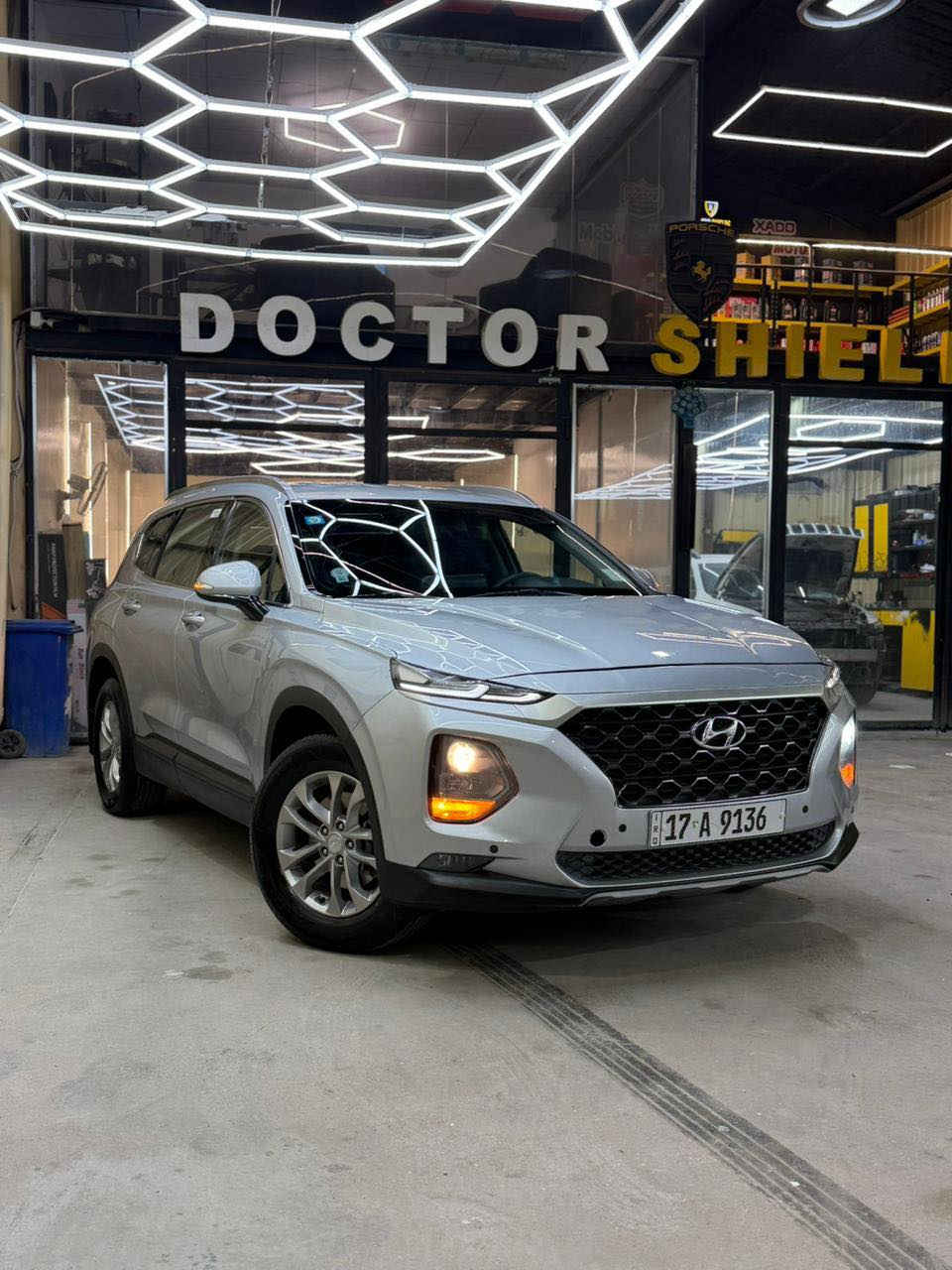 مكينة V6 3.5 قوية وناعمة
• وارد خليجي
• دبل (AWD)
• جير اوتوماتيك 8 سرعات
• شاشة كبيرة + نافيكيشن
• كاميرا خلفية + حساسات أمامية وخلفية
• بصمة تشغيل + دخول ذكي
• كراسي جلد كهرباء + تدفئة وتبريد
• تحكم سكان + مثبت سرعة
• مرايا كهرباء طي كهربائي
• اضوية LED + نهارية
• تبريد خلفي + فتحات تكييف للصف الثاني والثالث
• جنوط وكالة
• 3 صفوف (7 ركاب)

📊 الممشى: 80,000 كم

ملاحظات:
• جاملغ مصلح
• البنيد مبدل اصلي
(الفحص مرحب به)

السيارة استخدام شخصي ونظيفة جداً
محركات + شاصي بحالة ممتازة
ولا تحتاج صرف ***********
