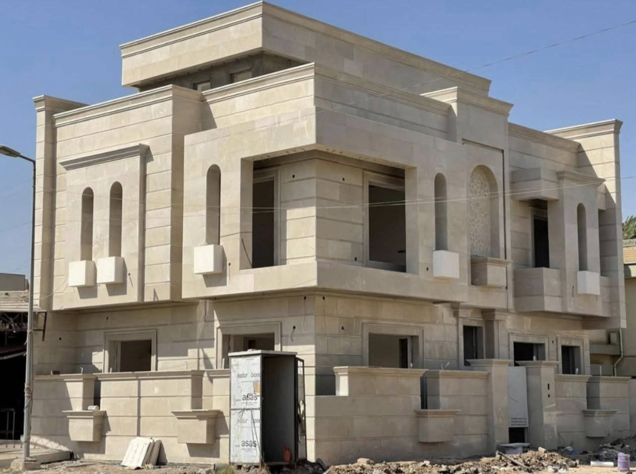 تصميم وتنفيذ واجه  10*8  مرمر طبيعي موقع بغداد اليوموك 

إشراف وتنفيذ ابو مصطفى 

الاستفسار📞***********
