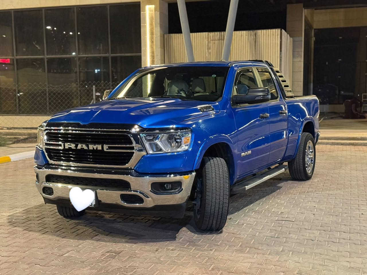 السلام عليكم
للبيع دوج رام 2023 بگ هورن باب قصير بدي طويل 
6سلندر سياره فوك ما عدا بانوراما 
ماشية 14الف لون مميز رقم واسط فور ويل ضرر خشم البنيد فقط بدون اير باگ بدون وداخل 
مري شفط 
اشاير بلمري 
هند بريگ دگمة 
گير ماوس تحكم ستيرن جهتين شفتات 
تتفئة تبريد كشن +ستيرن 
سيارة جديدة بمعنئ الكلمة 

الشراي عل الإتصال رقم الهاتف ***********
مكاني واسط 
دوامي بغداد
