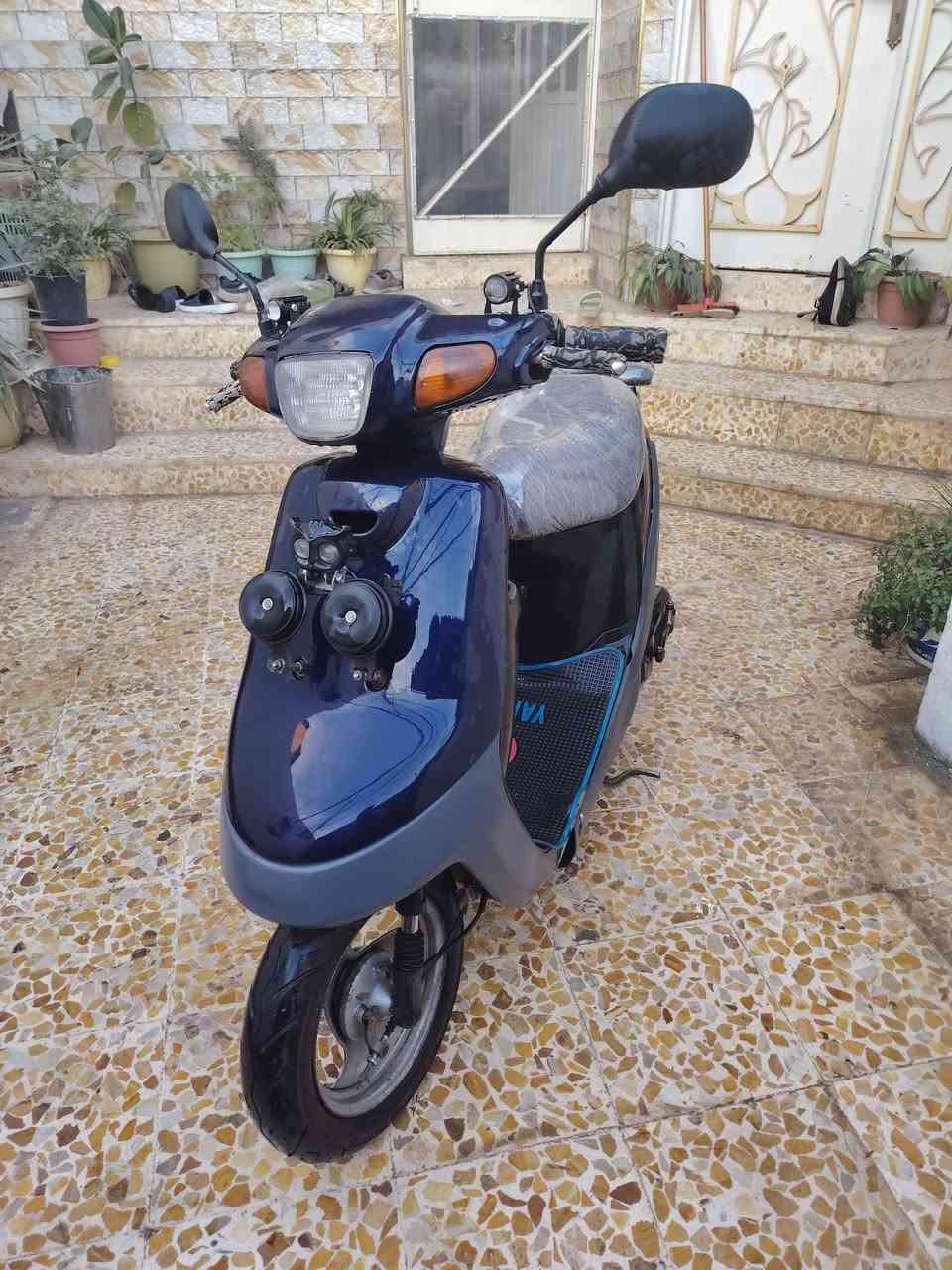 سلام علیکم 
مطاور بوتین نضيف کلش بس قبق هندر مفتوح مکین 
نضيف 
هورن ونار وبك لایت کلو شغال کشن فروا ولايلون حراري وبل اضافا إضاء اثنین بوم واح کدام واحد ورا سکن وثنین الخخ بل استیرن فوك والضاء كلش قواي وصليات اسعر الماطور 250 وبي مجال


**إذا كنت صاحب هذا الإعلان وتريد حذفه لأي سبب، رجاءا أرسل رسالة إلى الدعم الفني**