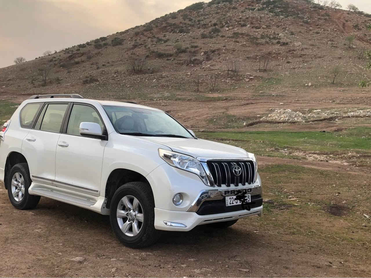 برادو ٢٠١٤txlسلايد. بصمه ٦بستن absبه ناوي خومه فحس هه زه سنوي ره قه مي نوي. بي بوياغه. هه نديك شوخت و جيه ك ساردي هه يه تايه و باتري بنص نوسه يه ك دينار مصروفي تيدا نيه مشته ري ني تلفون مه كه *********** أربيل, العراق
