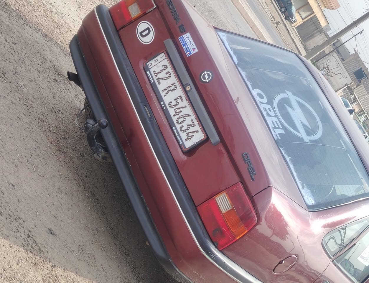 السلام وعليكم 
اوبل فكتره موديل 91
حجم 16 كير توماتيك بلادي 
سياره نضيفه حيل بدون ضرار بدون معجون 
صبق جماليه 
كربون بيها السياره بسمي شرط الوكاله وتحويل 
السعر 46بيها مجال 
اتصل ع رقم ***********
