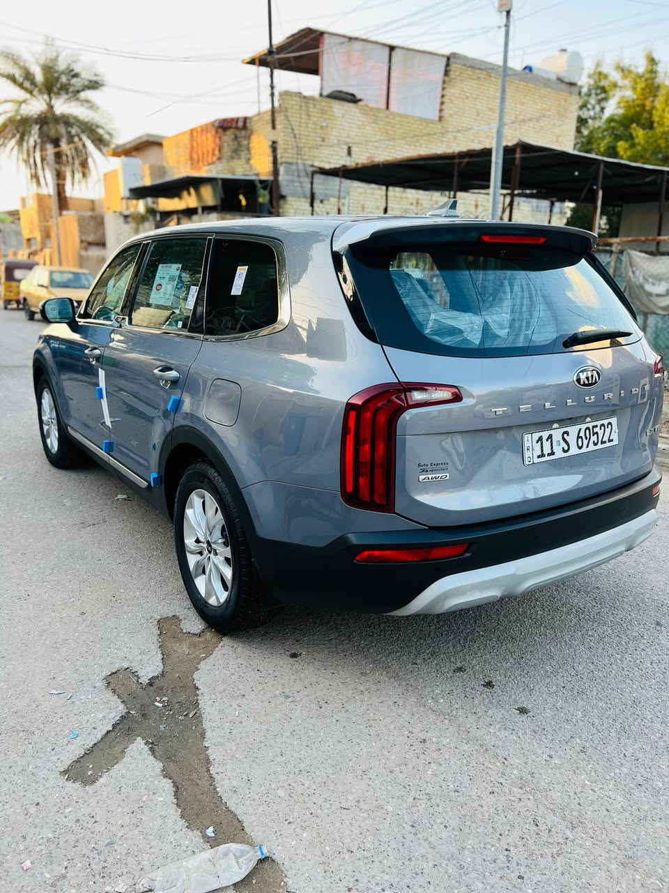 للبيع كيا تولورايد موديل ٢٠٢٠ بغداد سياره جديده حادث جاملغ وبنيد ماشيه ٧٦ كيلو متر عنوان بغداد البلديات سونار منشور مع صور حادث سعر ١٩٩ وبيها مجال هاتف ***********
