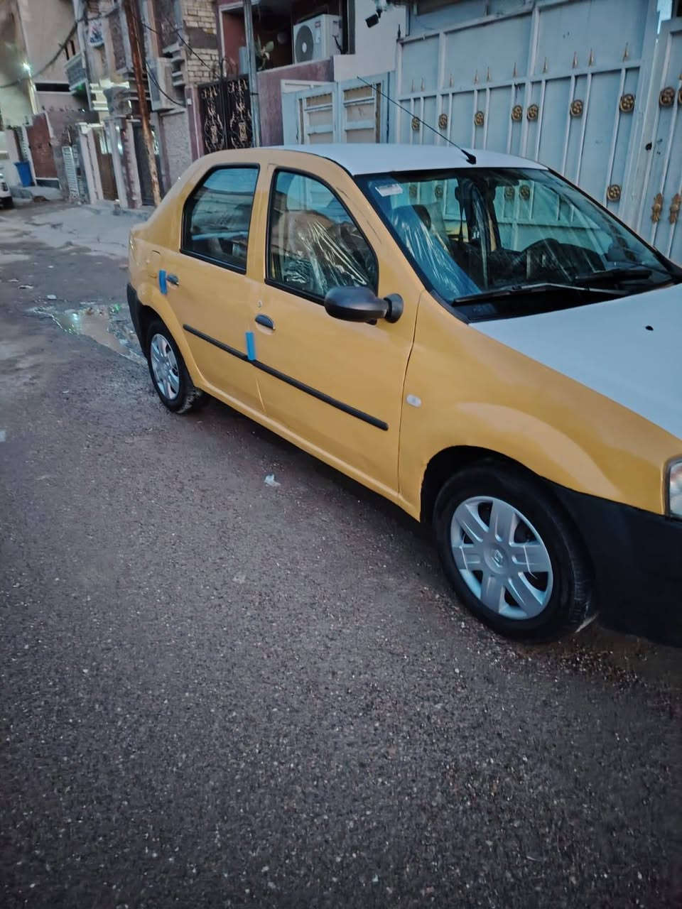 السلام عليكم رينو 2009
محور كير. ومكينة كورلا اوتو
سيارة نظيفة  كهربائيات دوشمة ملاحظات بسيطة بيها
رقم انكليزي بأسمي 
مكاني الشعب شارع الصحة
السعر 38 وببها مجال بسيط حق الجية

‏‪0770 038 2661‬‏
