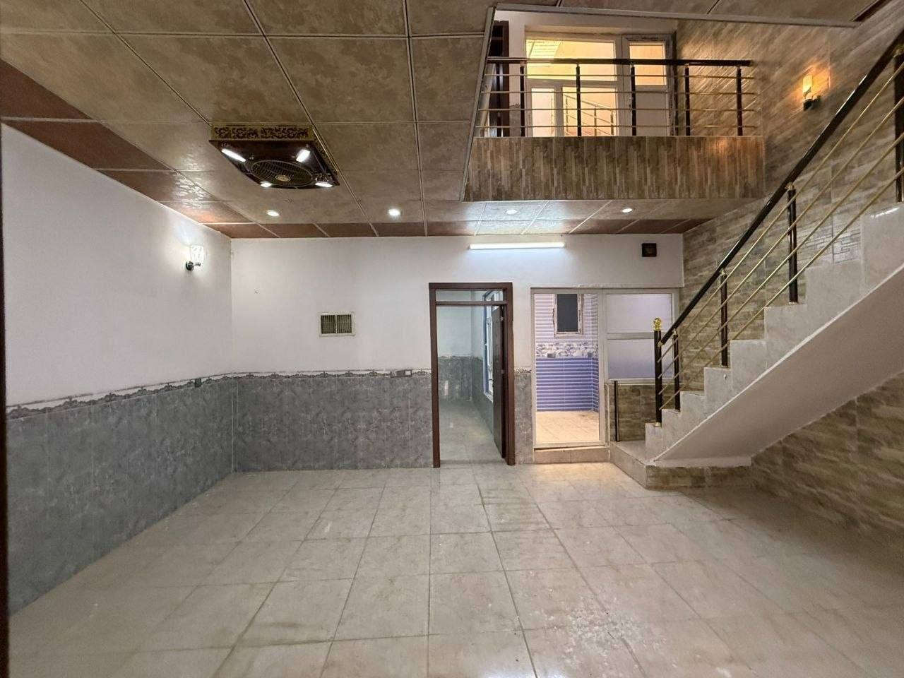 #عقارات_حبيب_علي 
🔸سند طابو يتسجل بإسم اي عراقي
📍أربيل-بيت للبيع 5حساروك قرب شارع كورنيش
➖مساحة 125M طابقين 
يتكون⤵️
➖4غرف نوم 
➖استقبال-صاله-مطبخ-مجموعه صحيات-كراج
***********
***********
لمشاهدة الفيديو والسعر والباقي من العروضات ادخل للقناة رابط القناة👇
https://t.me/habeb2ali

#عقارات_اربيل #شقق_للبيع_اربيل #بيو_لبيع_اربيل  #فلل_للبيع_اربيل #مجمعات_سكنية_اربيل
 #عقارات_كردستان  
#استثمار_عقاري_اربيل #عقارات_بغداد_سليمانية_اربيل  #عقارات_شمال_العراق  

6 دفتر 40 ورقه
