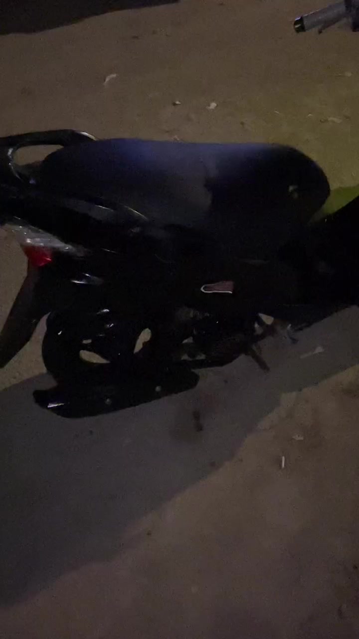 السلام عليكم دراجه ماكس مضلع لبيع      السعر خاص الاستفسار ***********
مستعجل على بعيعتها
