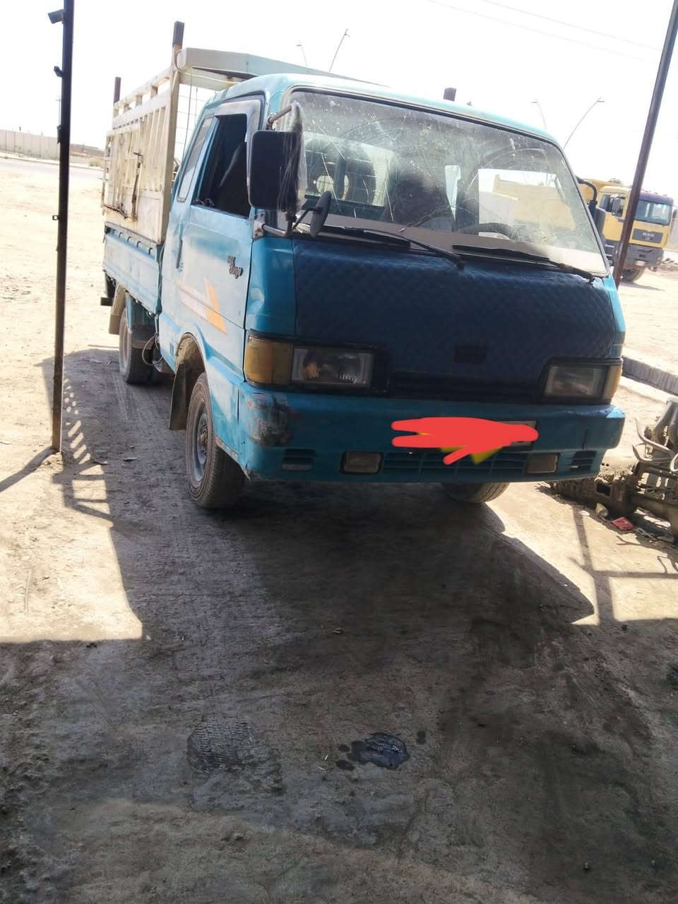 السلام عليكم سياره بنكو موديل 94بلسنويه 95 سياره بيها خيط بخار السنويه لل29تحويل مباشر رقم ديالئ 6چنگال البدي السياره معروضه 45وبيها مجال مثل ماموضح بلصوره لاغاسل ولا صابغ ولاملمع ولاجنبزه هل موجوده كدامك مكاني بعقوبه مدخل الامام محسن ***********
