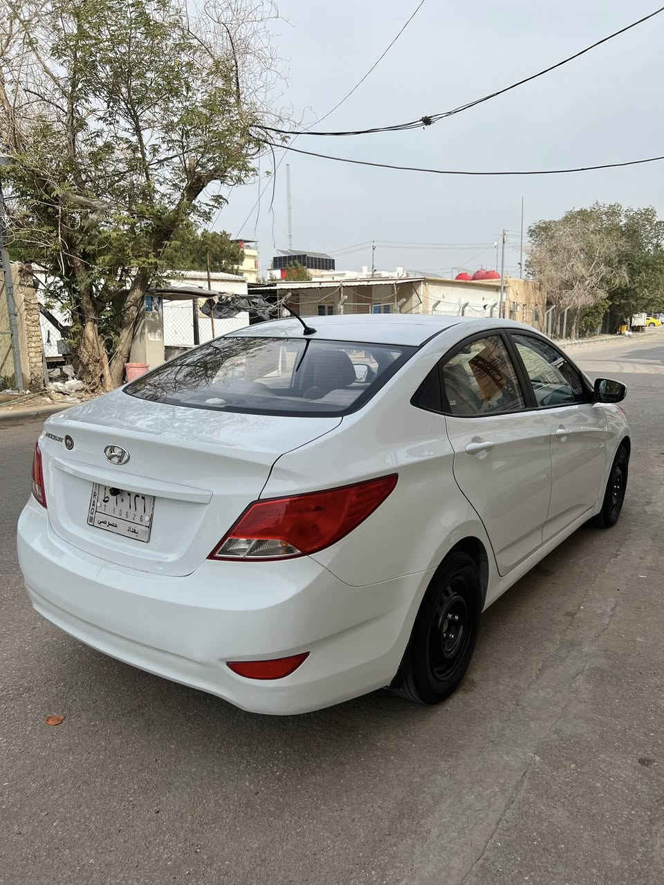 اكسنت 2016 محرك 1600 مكفوله من تبديل وصبغ بيه بارد فقط سياره جاهزه من كلشي ومالت جناي سعر 100 وبيه مجال قليل مكاني نجف حي الغري***********
