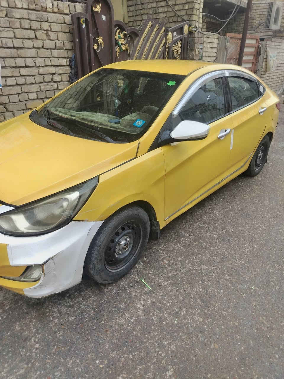 اكسنت خليجي ٢٠١٣. 
السعر 80$.   ***********
