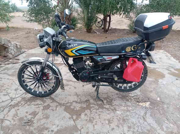 السلام عليكم للبيع ماطور ايراني موديل 2025محرك ضاغطة زنجيل مكفول كفاله عامه  محرك 200ccبصمات 2سوجات 2  السعر 950 وبي مجال شويه مكان سامراء الاستفسار على هذا الرقم *********** منفيس موجود رجاء موشراي الاتخابر مايعجبك المنشور عبره كلشي موجود بالسوك
