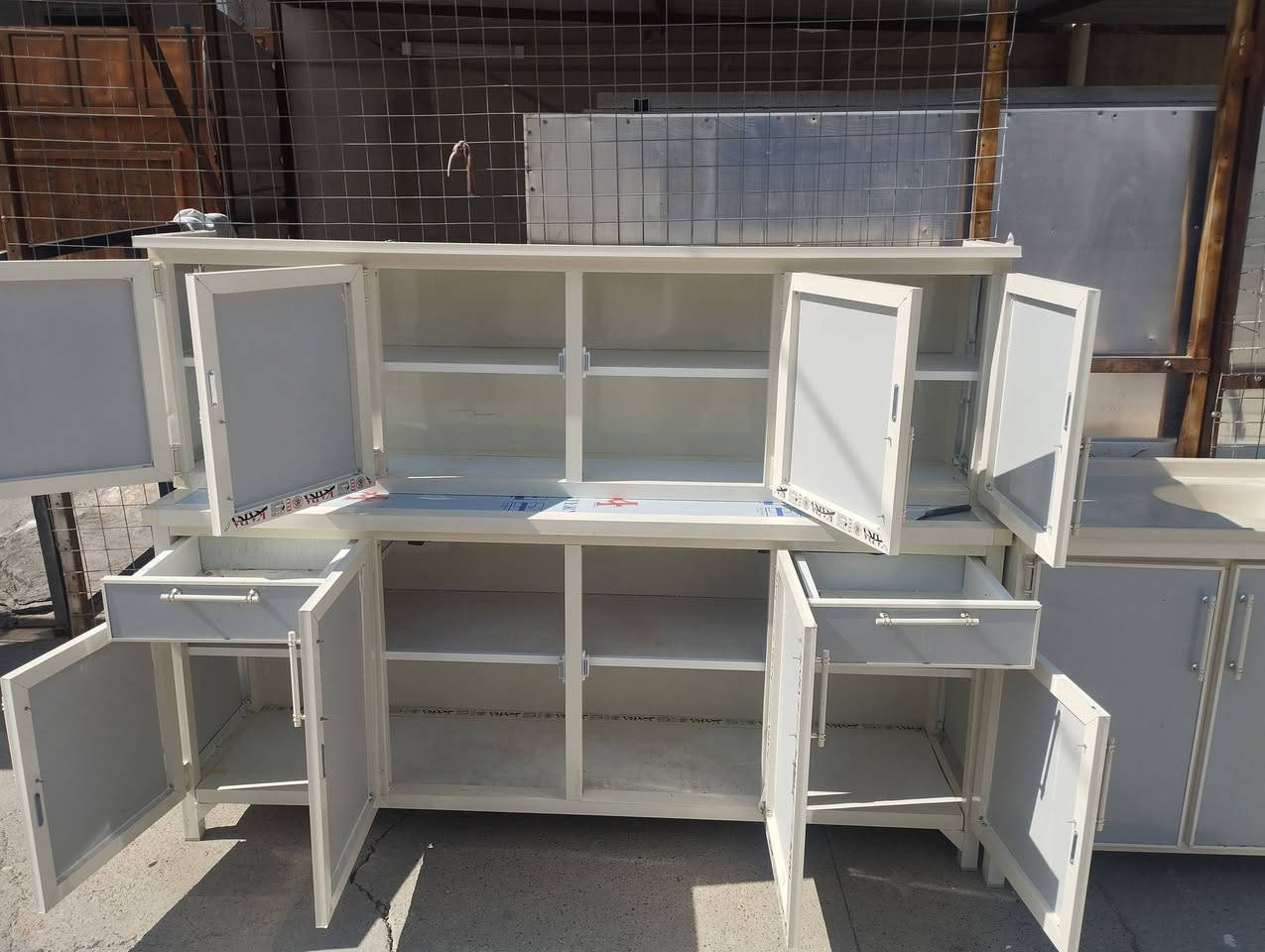 كاونتر نضيف اي عيب مابيه مستعمل شهر السعر 250 وبيه مجال الشراي يخابر ***********
