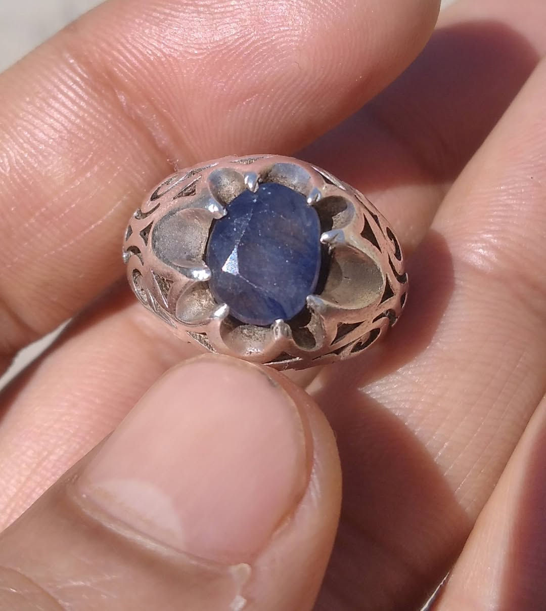 السلام عليكم ورحمه الله وبركاته زفير افريقيا حجم الخاتم 22 صياغة يدوي سعره الخاتم 60


**إذا كنت صاحب هذا الإعلان وتريد حذفه لأي سبب، رجاءا أرسل رسالة إلى الدعم الفني**