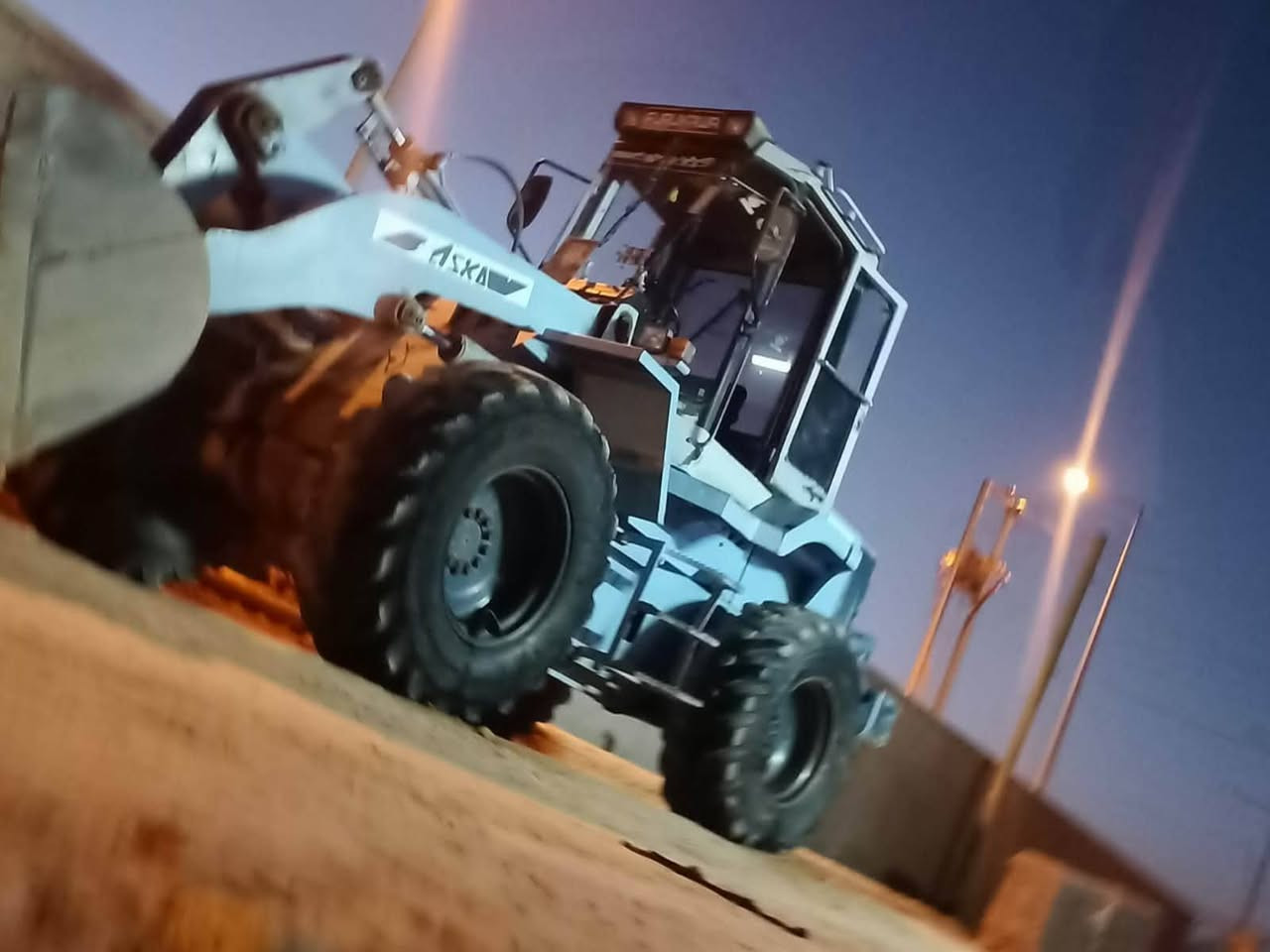 شفل فوركاه حجم ١٢٠ مكينه جاهز من كل النواحي ***********
