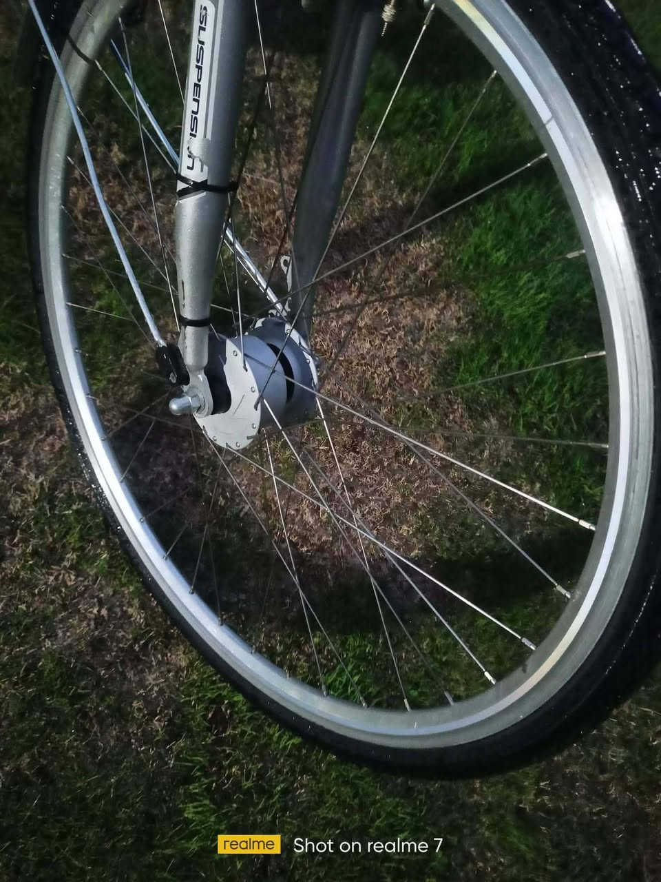 سلام عليكم
بايسكل حجم 28 للبيع سعر 120الف 
ماشه اماميه دبل لايت طاقه كير 3 نمر مكان فلوجة


**إذا كنت صاحب هذا الإعلان وتريد حذفه لأي سبب، رجاءا أرسل رسالة إلى الدعم الفني**