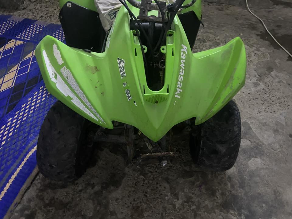 سلام عليكم 
بيع دراجه رباعية شغاله 
سعر ٣٠٠قفل قفل 
***********
