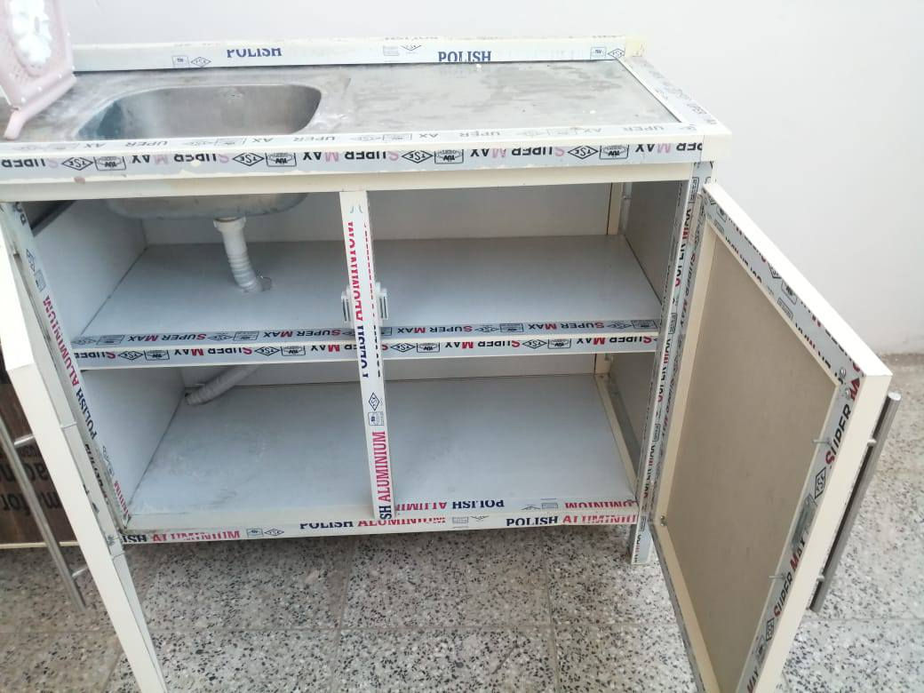 مكلف باالنشر سنك للبيع المنيوم استخدام قليل اي ضرر ما بيه سعر مناسب نعمانيه استفسار خاص


**إذا كنت صاحب هذا الإعلان وتريد حذفه لأي سبب، رجاءا أرسل رسالة إلى الدعم الفني**