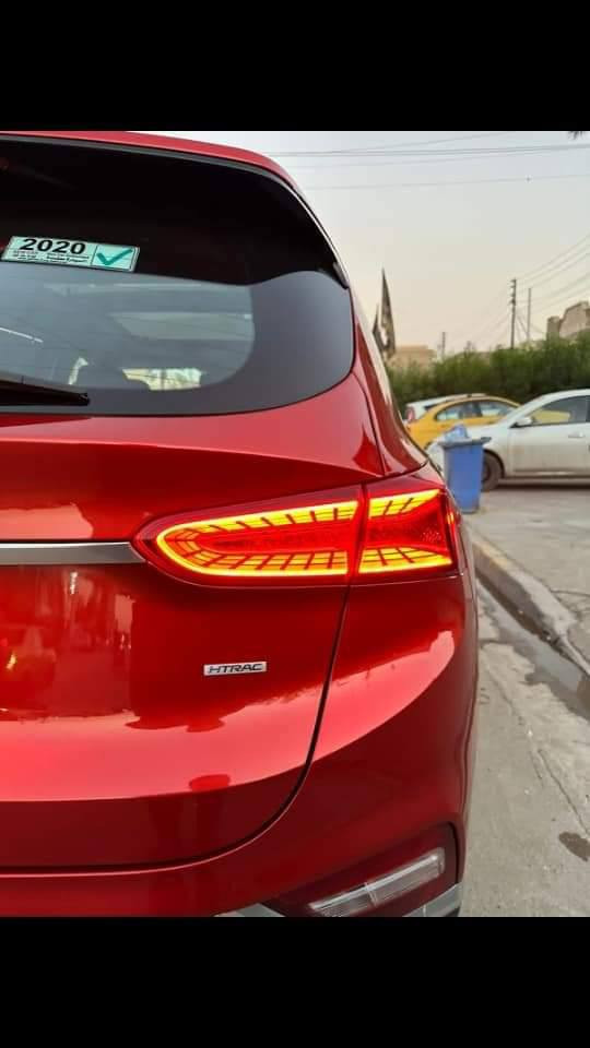 السلام عليكم للبيع  هونداي سنتافيا  فول مواصفات للأخير بصمة تشغيل ودشبول ديجتال صندوق كهرباء هندبريك كهرباء محرك 2500كشنات جلد مع تدفئة كشنات خلفيه كهرباء والاماميه كهرباء شاشة لمس  بردات جانبية سقف شاموا فتحة بانوراما رادار جانبي وامامي تحديد مسار توقف ذاتي حساس   فورويل تحكم استيرن جهتين ايرباك استيرن فقط طاك الاشاير بلمري  شحن وايرليس انارة ترحيب ابواب عند الاقتراب شاشة كبيرة نيكل بلاك لد نهاري  وارد امريكي ضرر البنيد وجاملغ صبغ  جديده سياره ماشيه71الف كليو متر حقيقي باسمي بغداد رقم دولي الجديد حره مكان بغداد التاجي رقم الهاتف ***********بي واتساب سعرهه 225
