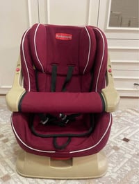 مقعد سيارة أطفال • نظيف • السليمانية