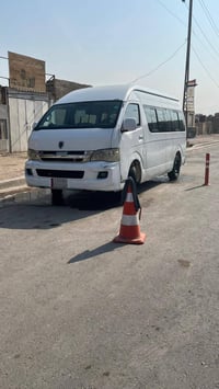 مكينة جديدة • صالون مشدود • ٢٠١٢