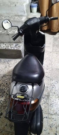 دراجه ٦٠للبيع جديده مال حاويه بالجيس سعرها ٤٥٠مكان مدينه الصدر ساحه(٥٥...