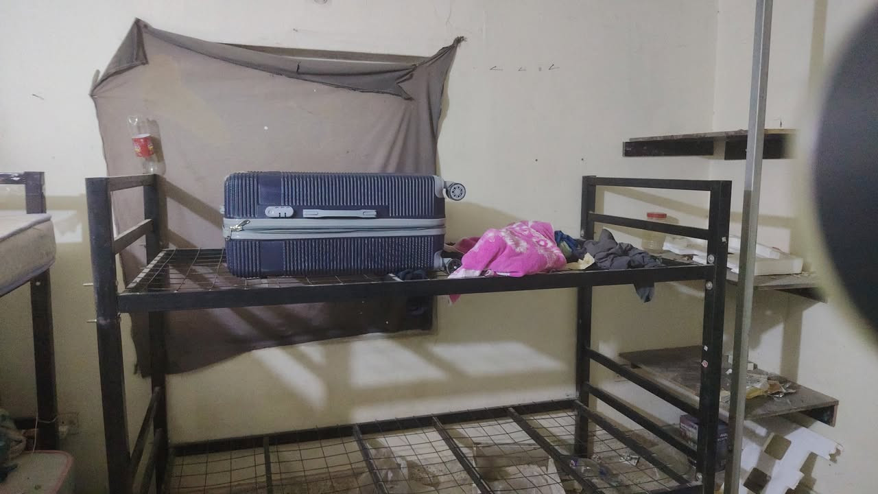 للبيع بمنطقه الكراده ***********
