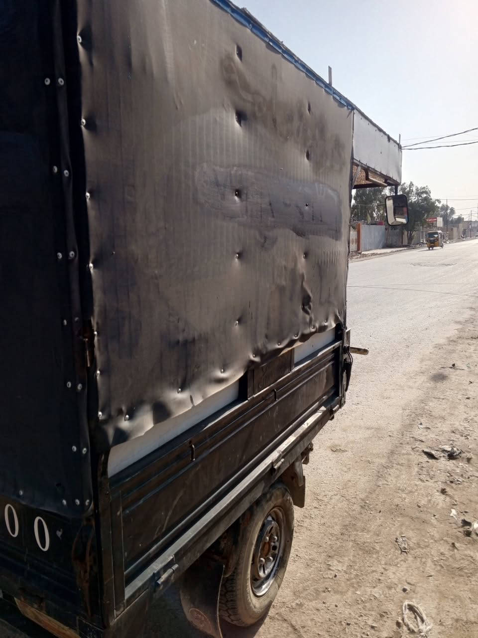 للبيع مديل 21 بغداد مدينة الصدر حيطارق السعر 1250وبيه مجال ***********
