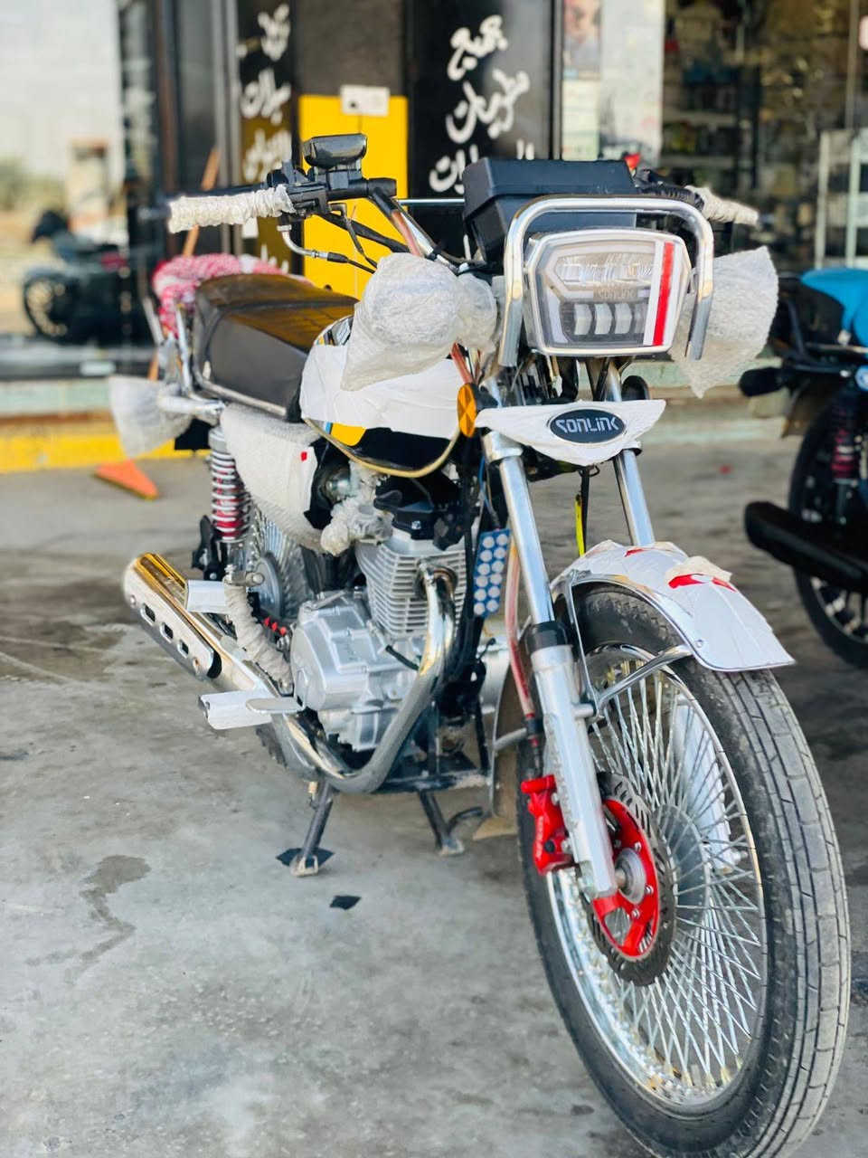 للبيع تايكر 2025
5 كير 
السعر 700


**إذا كنت صاحب هذا الإعلان وتريد حذفه لأي سبب، رجاءا أرسل رسالة إلى الدعم الفني**