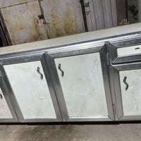 كاونتر • نظيف • للبيع