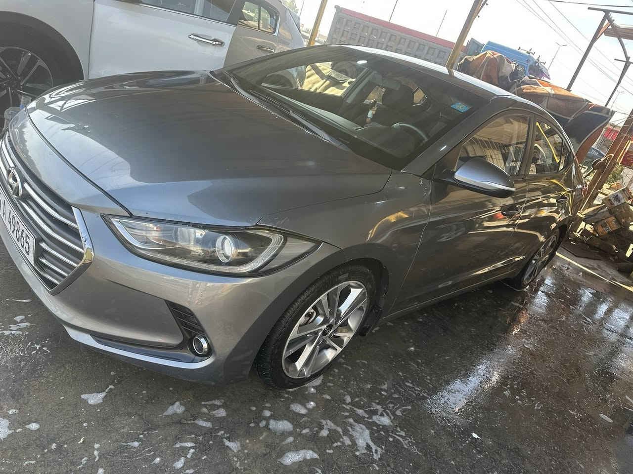 النترا حرة رقم جديد قادسية بأسمي موديل ٢٠١٧ 
مواصفاتها فول عدا الفتحة 
بصمة + بصمة ابواب 
مري شفط 
كشنات جلد تدفئة 
قطعتين تبريد 
شاشة دوار 
شاشه عطلات 
حساسات 
كير اوتو 
تجوات عدد ٥ 
سنوية مجددة ل 2030
حادثها بنيد وجاملغ مبدل نفس اللون 
صورة الحادث مرفقة مع المنشور 
سعرها 115 وبيها مجال 
للاستفسار الاتصال بالرقم ***********
مكان السيارة الديوانية
