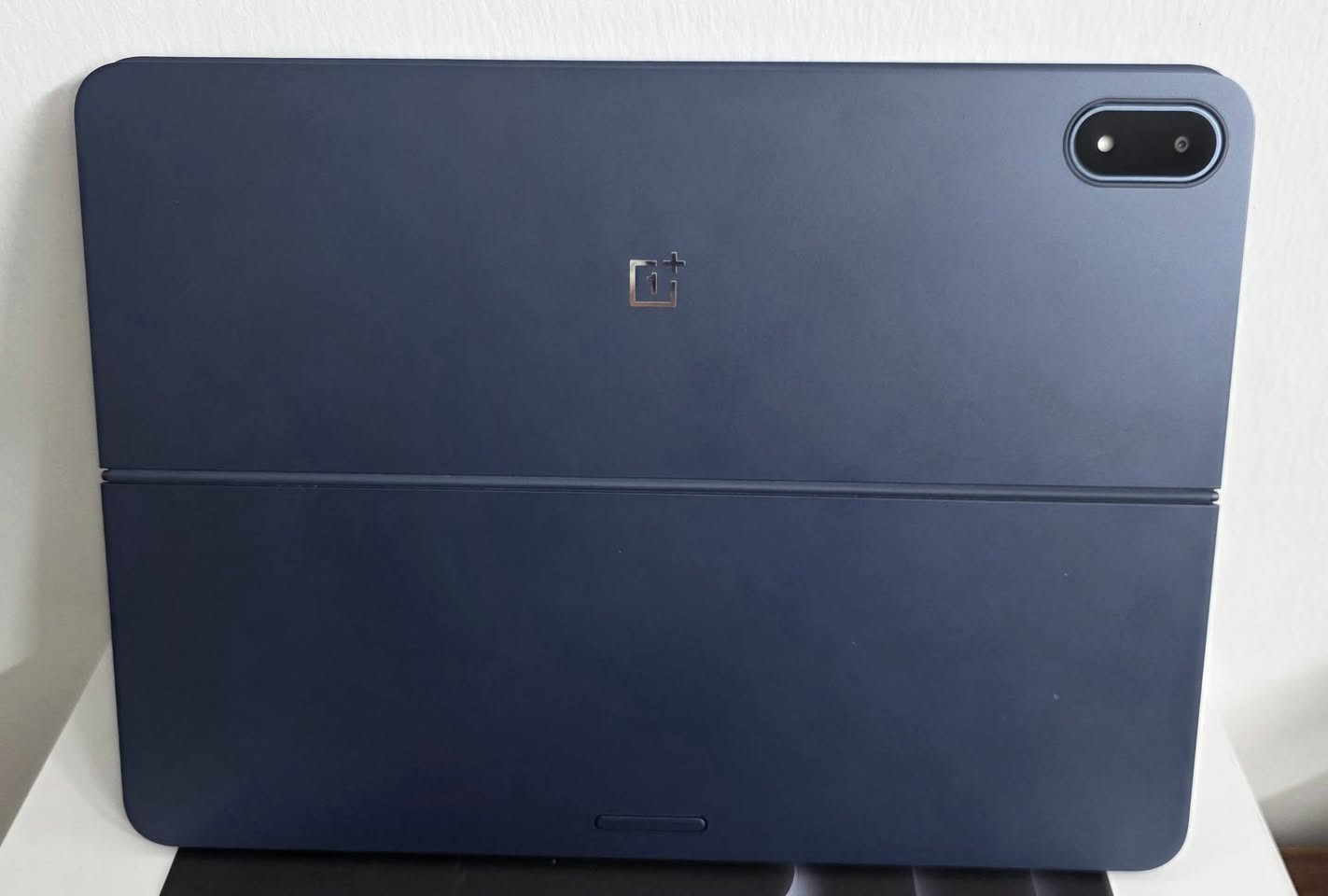 للبيع Oneplus Pad 3
Snapdragon 8 Elite
RAM: 16GB
Storage: 512GB

مرفق وياه كيبورد ون بلاس الاصلي + حماية شاشة + شاحن ون بلاس الاصلي 100 واط + كفر اضافي

التاب بحالة الجديد استعمال خفيف جداً

للي يحب يطلع على باقي مواصفات التاب:
https://www.gsmarena.com/oneplus_pad_3_(global)-13881.php

السعر: مليون دينار


**إذا كنت صاحب هذا الإعلان وتريد حذفه لأي سبب، رجاءا أرسل رسالة إلى الدعم الفني**