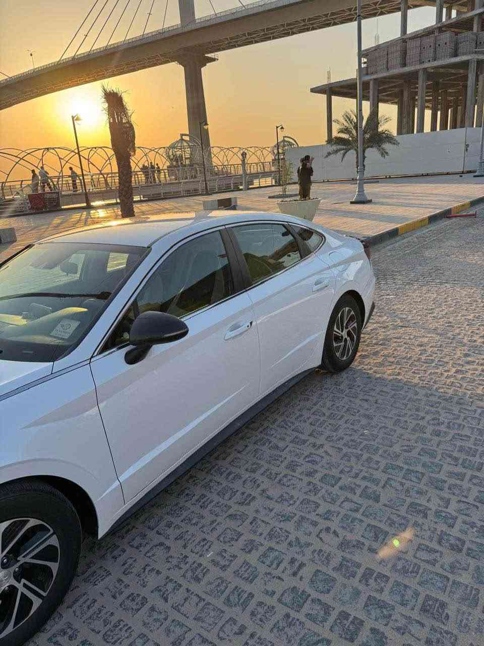 سوناتا 2021 وارد امريكي هايبرد وبانزين رقم بصرة حره تحويل ثاني يوم سياره بيها بس بابين صبغ فقط الباقي كفاله سعر 160 وبيها مجال 
*********** البصرة, العراق
