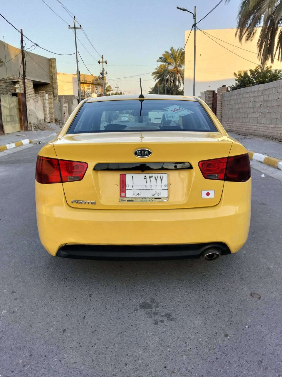 السلام عليكم كيا فورتي موديل 2012 وارد امريكي كل رقم ديالى بأسمنه تحويل مباشر سنوية للـ28 مصفرة هيئة وغرامات محرك 2000 دوش محرك وكير حاويه جدد كير 6نمر تخم تاير جديد حدادية امامي وخلفي جديد باتري جديد شاشة كامره سيارة جاهزه السعر 80 للأستفسار اكثر (***********) عنواني واسط
