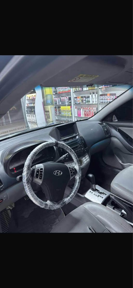 ئاڤانتی ٢٠٠٧
گێر و مەکینە کارەبایی کامل بەشەرت  جلد و هیتەر  ویل گەورە و تەبریت لەمس  بی داعم و لیدراو کەڤەر بەشەرت
 ٤٥$ مەجال
ژ.م *********** رانية, السليمانية
