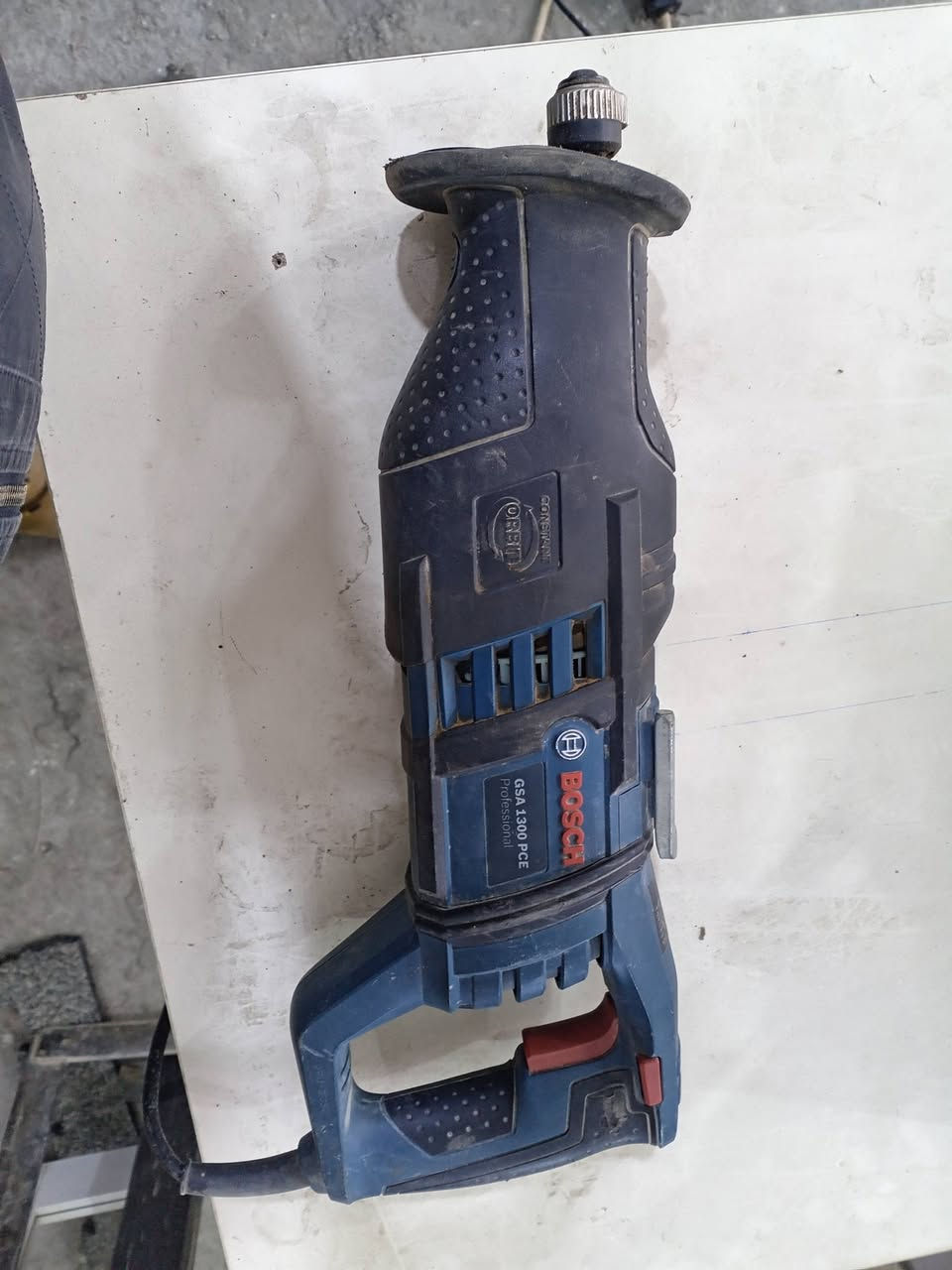 كلهن شلع للبيع بغداد المدائن حي الوحده قريب بسمايه واتساب ***********
