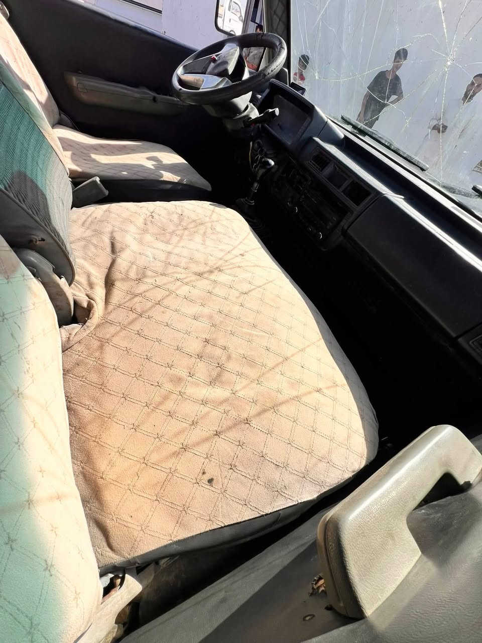 سياره للبيع 95مكفوله كفاله عامه بدي كيا2020تخم تاير بجيس سعر35وبيها مجال بسيط ***********
