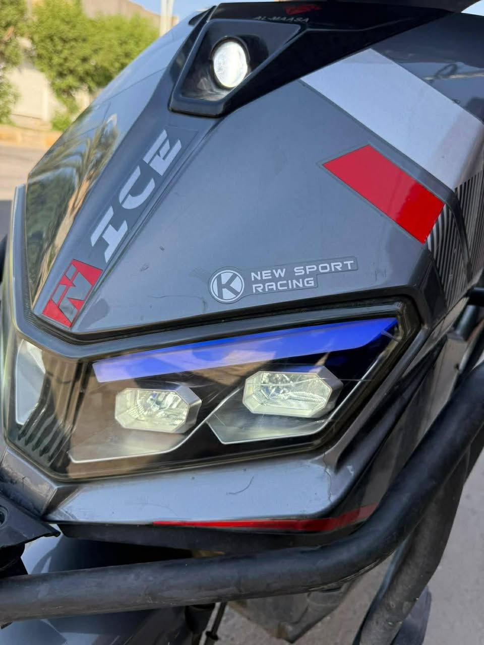 للبيع شغال ع فحص كهربائيات كلها شغاله البطاريات ثنين نضيفات ولبقيه شويه بيهن نفخه بصيطه ايمشن خير من الله سعره 550الف وبي مجال بسيط


**إذا كنت صاحب هذا الإعلان وتريد حذفه لأي سبب، رجاءا أرسل رسالة إلى الدعم الفني**