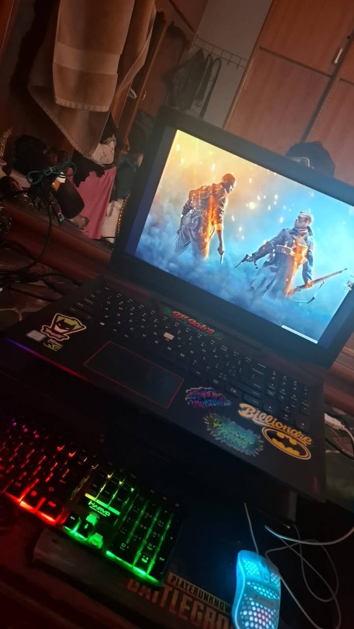 موجود لينوفو كيمنك كرت شاشه 1060g6 معالج كور اي 7 رام 16 ذاكره واحد ونص مع العاب سكواد بتلفيلد 1 بتلفيلد 42 أو فيفا 26 أو فيفا 22 ماوس كيبورد ماوس باد سماعات راس وقاعده مال لابتوب مبرد هوائي سعر 500 قفل


**إذا كنت صاحب هذا الإعلان وتريد حذفه لأي سبب، رجاءا أرسل رسالة إلى الدعم الفني**