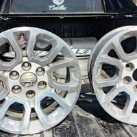 للبيع تخم ويل كب جمسي حجم ١٨ موديل ١٨  اصلي ختم GM السعر 3 اوراق وبي م...